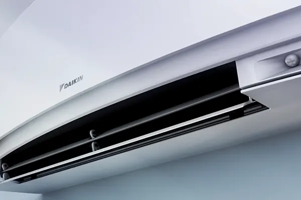 Vidéo commerciale Climatiseur Daikin EMURA 3 FTXJ20AW